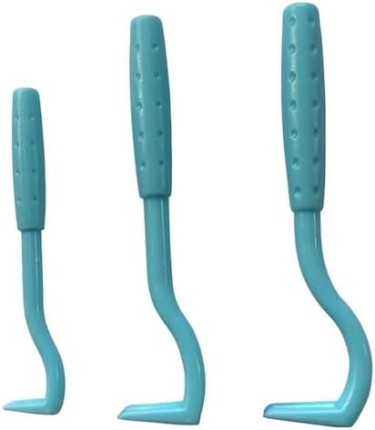 Close up of Ugnel tick removal tool hook design