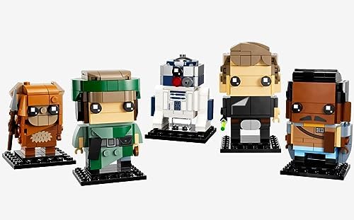LEGO Star Wars Brickheadz 40623 assembled Luke Skywalker and R2-D2 figures