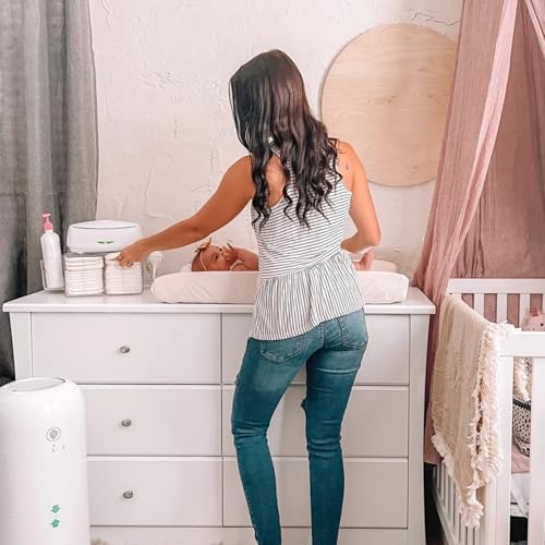 Prince Lionheart Ultimate Wipes Warmer with Ever-Fresh Pillow system visible