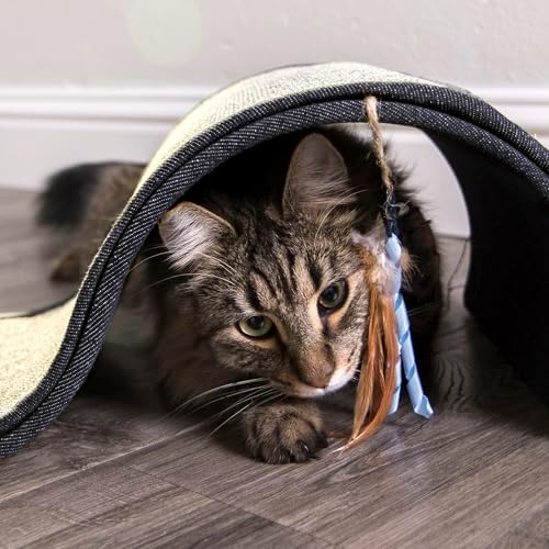 Side view of Petlinks dual texture floor cat scratch pad