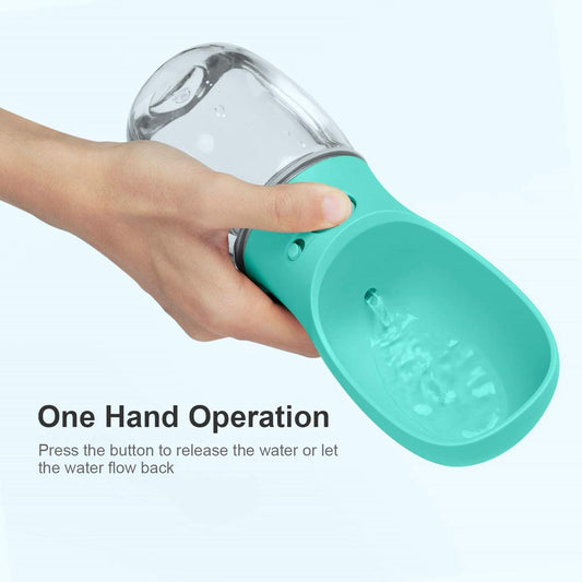 DEYACE pet water bottle with one hand operation button highlighted for easy outdoor walking.