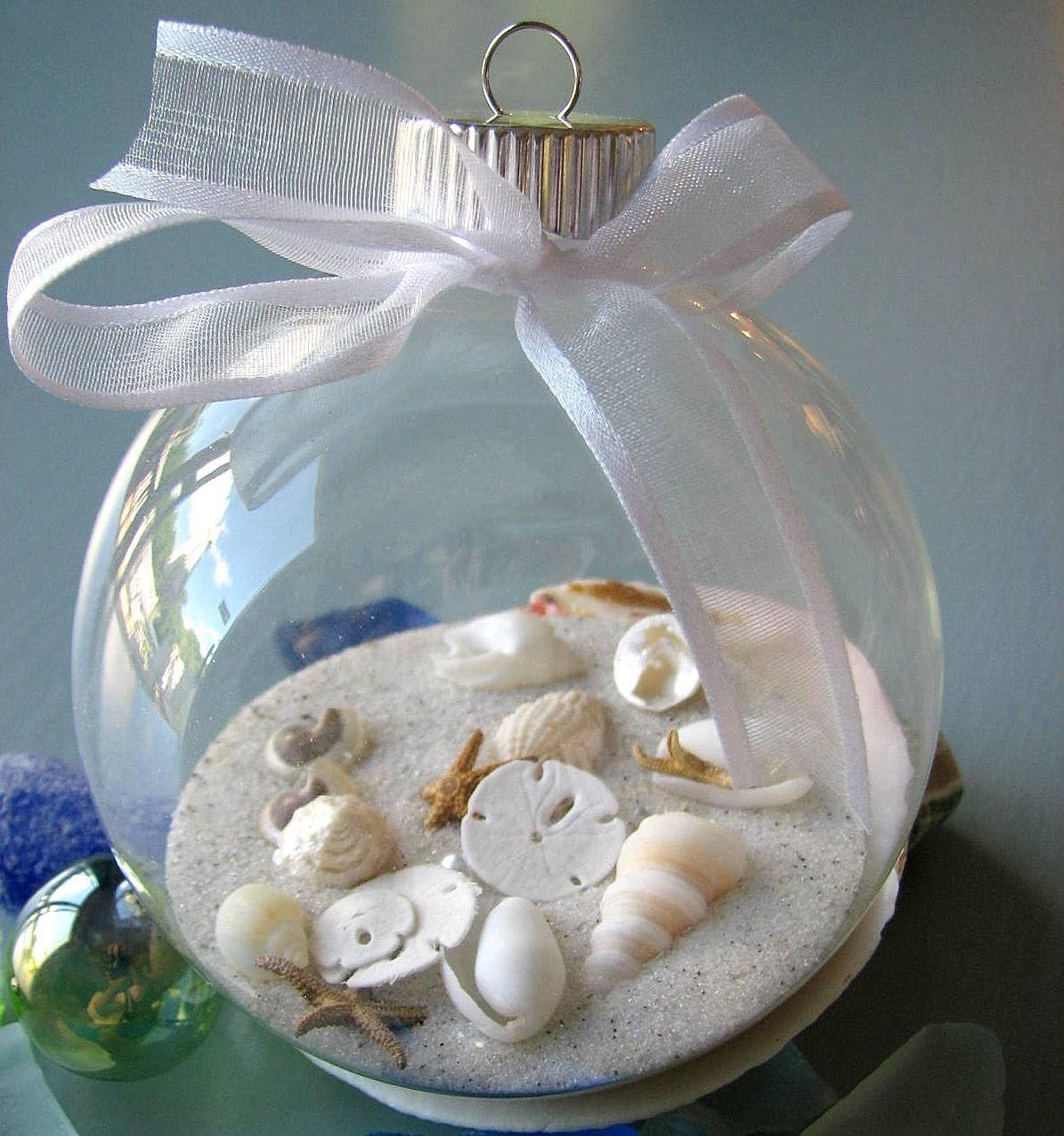Generic sand used in a reptile terrarium habitat