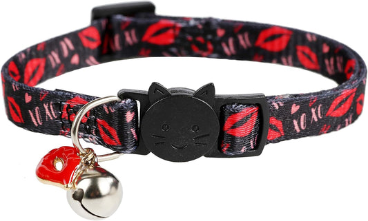 Close up of BoomBone breakaway cat collar buckle and bell