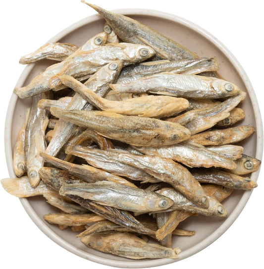 Jadingsfarm natural fish treats for cats and dogs close up