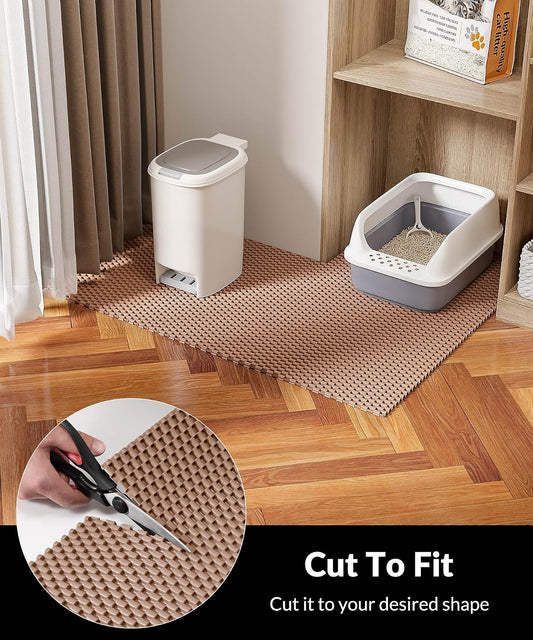 Cooyes waterproof kitty pad preventing cat urine leakage on hardwood floor.