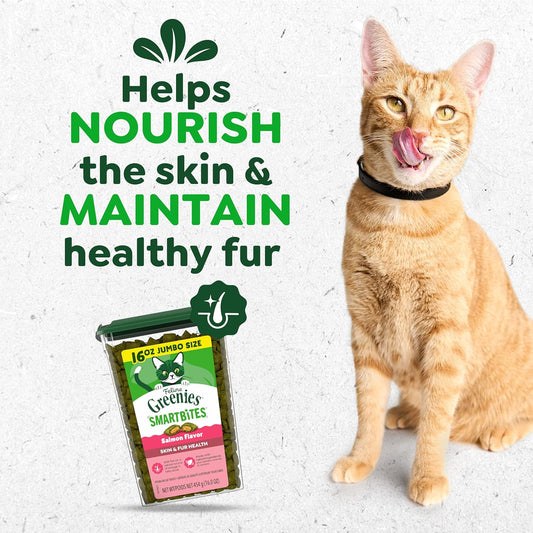 Close up of Greenies crunchy and soft salmon cat treats
