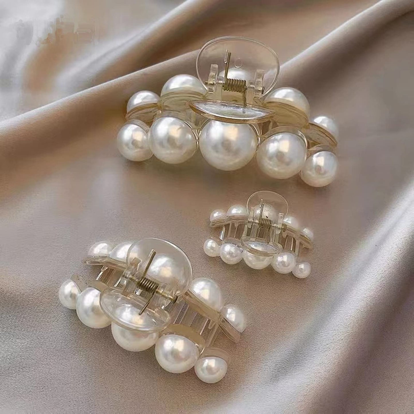 Comparison view of the four unique pearl clip shapes included in the styling kit.