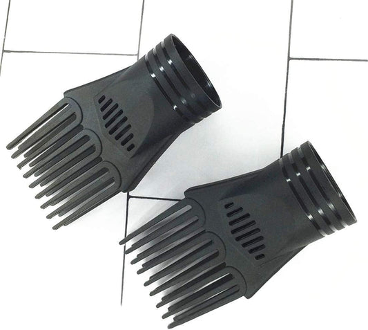 Close up of wide teeth on ZhangyiHot dryer attachment for detangling natural hair