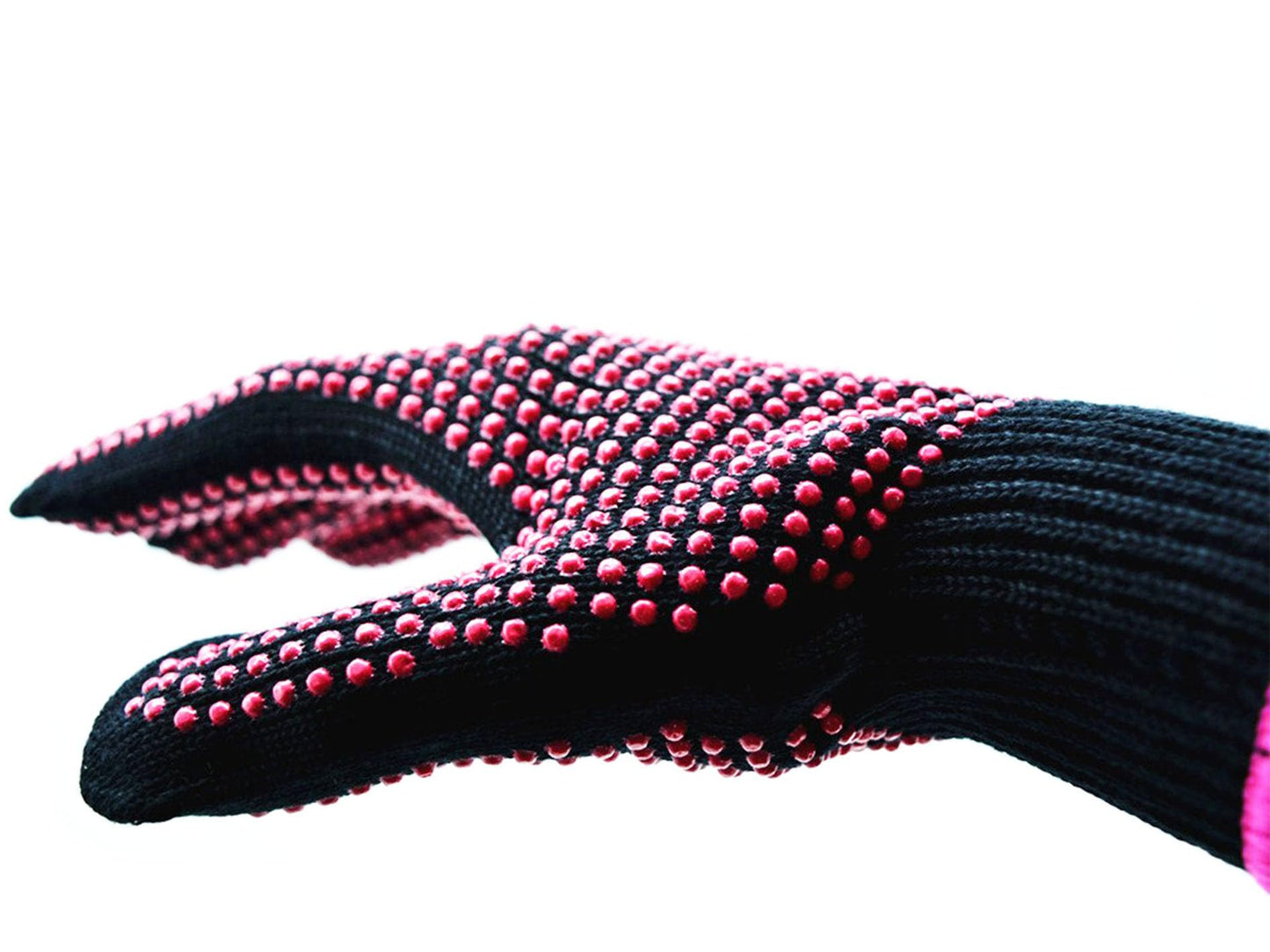Washable and durable NUENSS-ROR polyester cotton heat blocking gloves for safe styling.