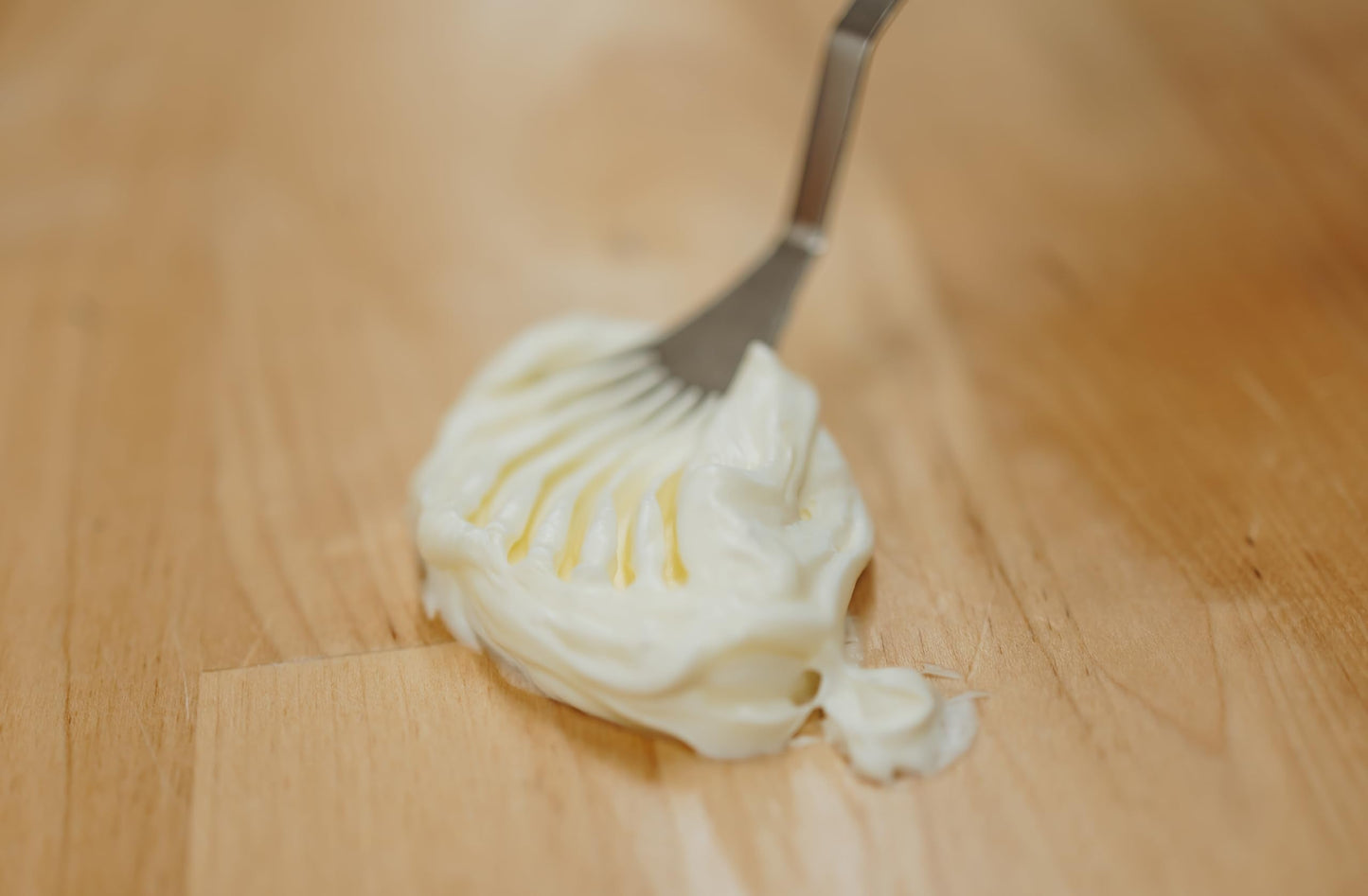 Small batch organic beef tallow skin cream 1.3 ounces