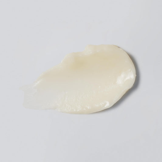 Versed retinoid eye balm texture shot showing rich nourishing formula for sensitive skin