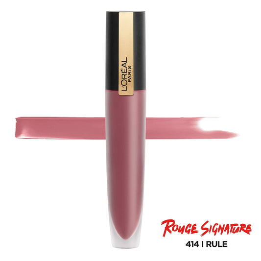 Close up view of the teardrop applicator tip of the L'Oreal Rouge Signature liquid lipstick detailing the shape built for precise lining.