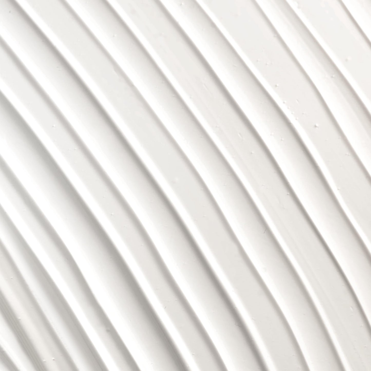 L'Oreal Paris Voluminous Mascara Primer white coat texture demonstration highlighting the volumizing formula thickness.