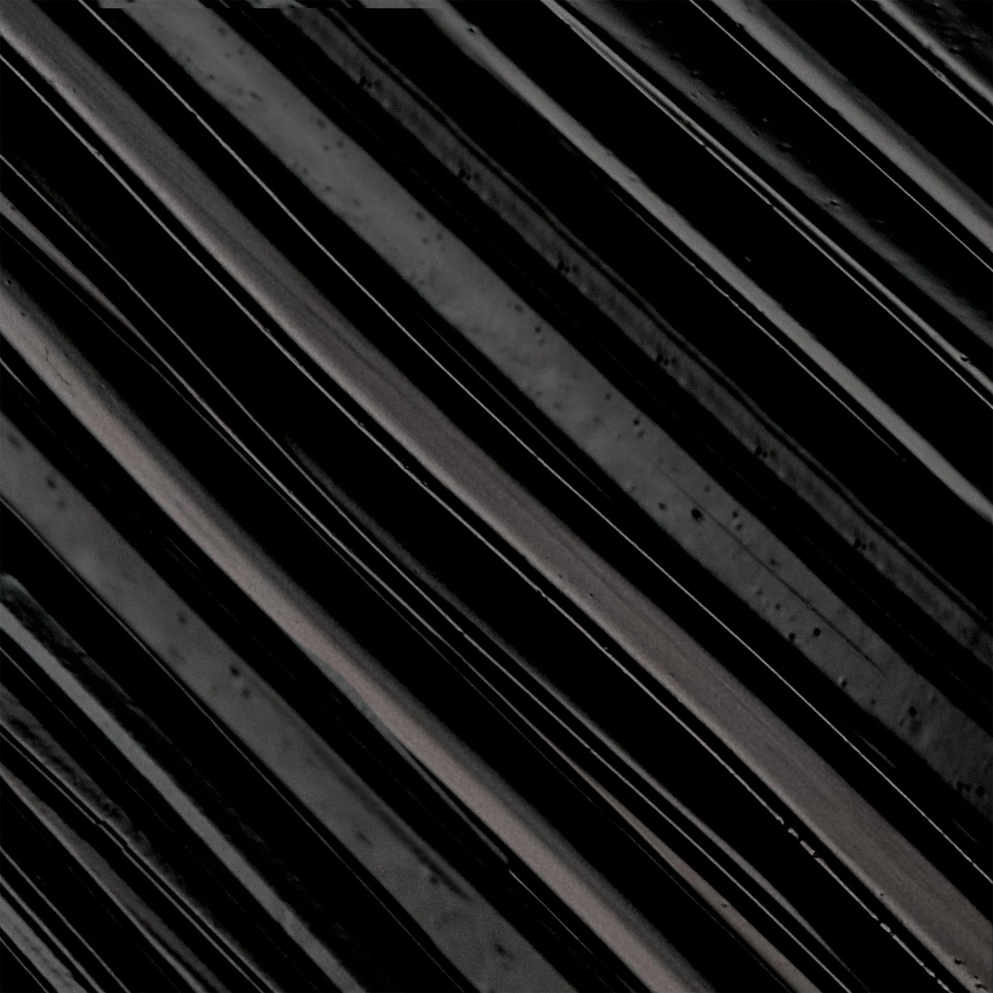 L'Oreal Paris Voluminous Panorama clump-resistant black mascara packaging
