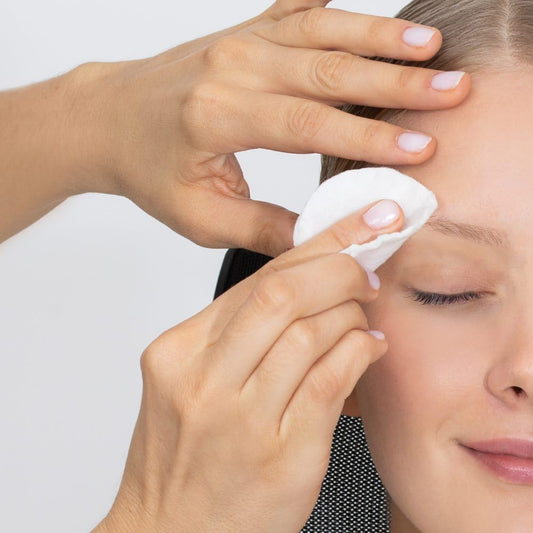 RefectoCil Tint Remover skin colour cleaner for precise eyebrow tinting correction