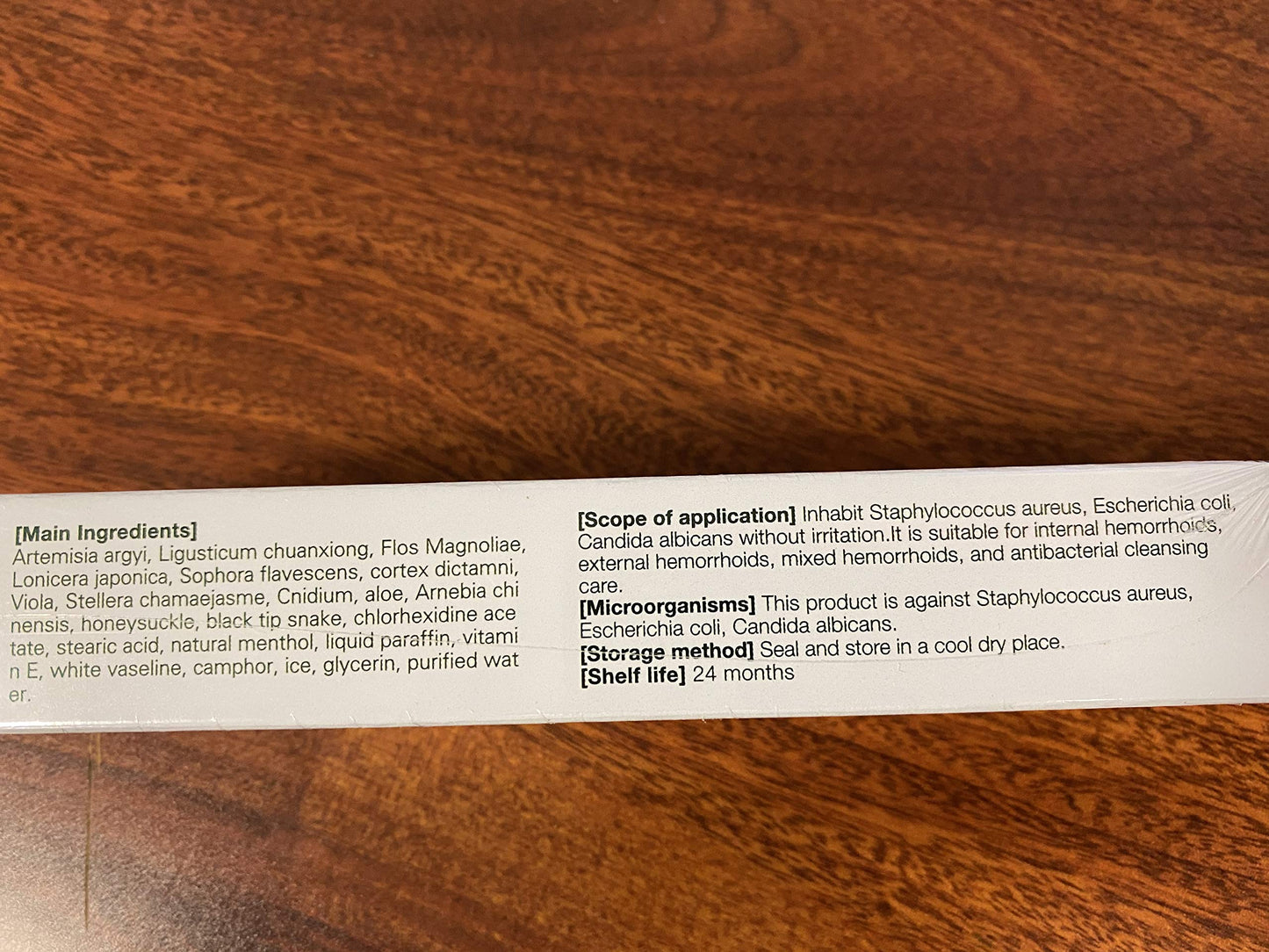 Natural herbal ingredients blend in a topical cream for fissure healing.
