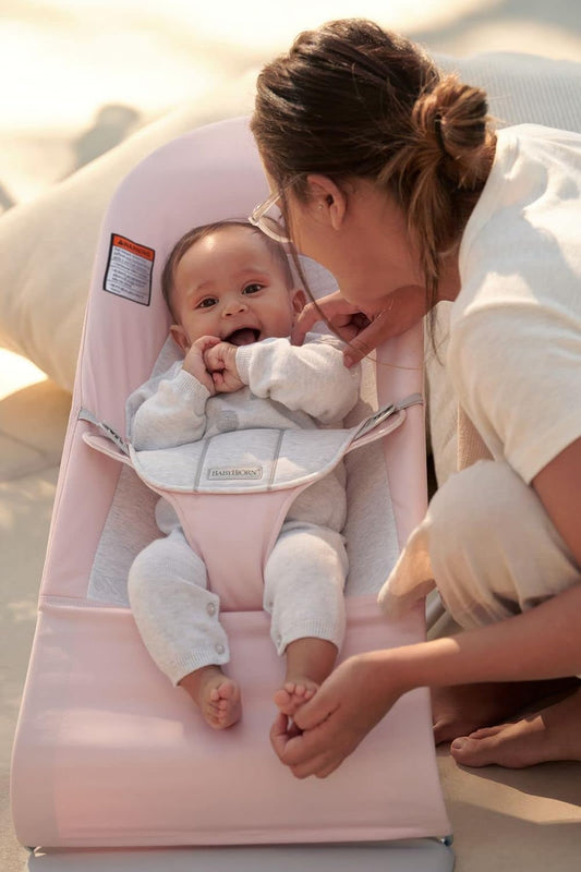 Side profile of BabyBjörn Bouncer Balance Soft showing recline positions