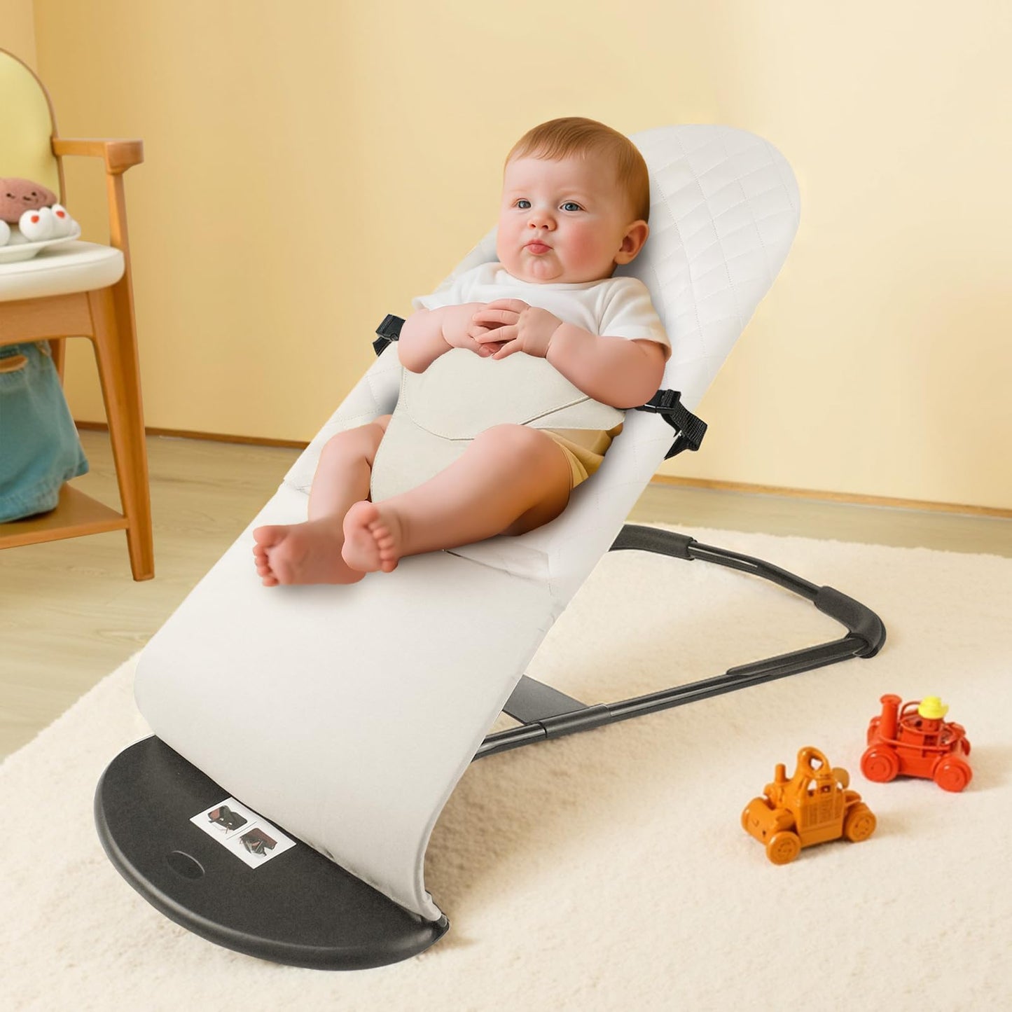 Pinseln beige baby bouncer seat cover folded for storage