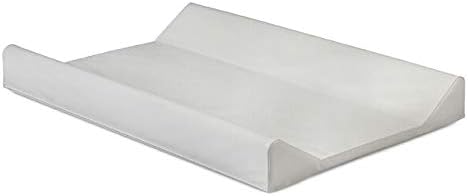 Jollein 50x70 cm baby changing mat surface detail