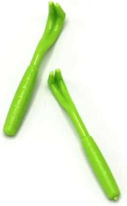 Durable plastic tick hooks for professional pet grooming