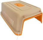 IATA approved pet flight crate highlighting the durable polypropylene construction.