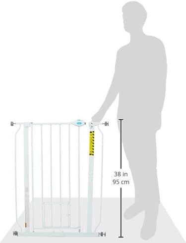 Close up of one touch release handle on carlson pet gate