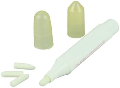 Detailed view of the replaceable tapered felt tip