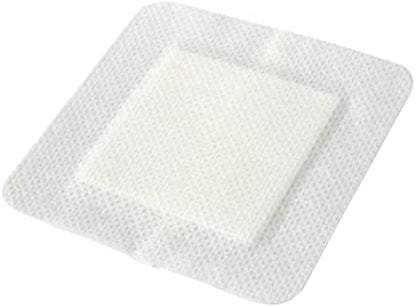 Demonstration of the flexible non woven water resistant adhesive border on skin.