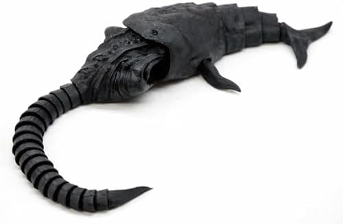 El Gran Maja flexible toy being bent to demonstrate the high joint articulation and movement