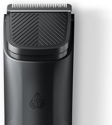 Authentic Manscaped packaging for replacement trimmer blade