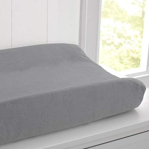 Close up view of the water resistant vinyl surface on the baby changing mat.