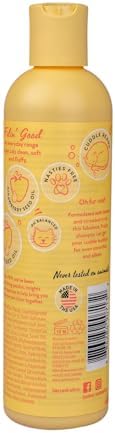 Gentle lick safe kitten shampoo with natural aloe vera and vegetable protein nourishing formula.