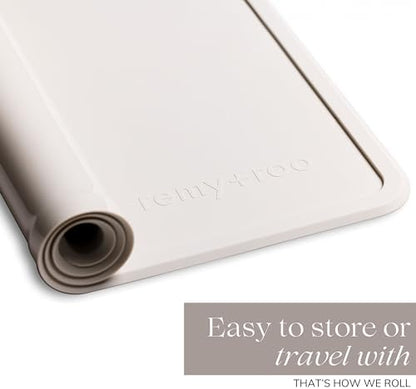 Remy And Roo Stone Silicone Dog Food Mat waterproof surface