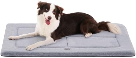 Made4Pets dog mat showing the plush fleece side for winter warmth