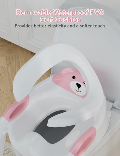 Anti slip base feet and wide step design on the children potty ladder