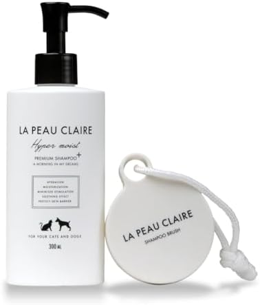 Pettivo 2-in-1 dog and cat shampoo bottle highlighting the tear-free formula.
