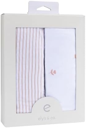 Close up view of the secure elastic band on the Ely's & Co. cradle sheet set.