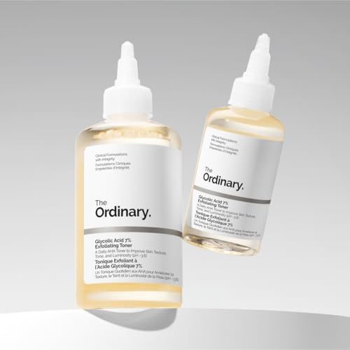 Skin renewal toner with Tasmanian Pepperberry for gentle exfoliation