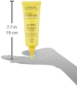Sulfate-free purple toning cream mask by L'Oreal Paris for correcting yellow tones in bleached hair.