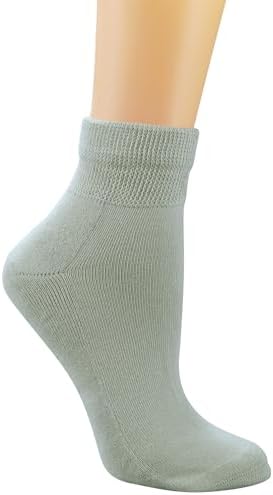 Close up view of the irritation free seamless toe area on Yomandamor diabetic hosiery.