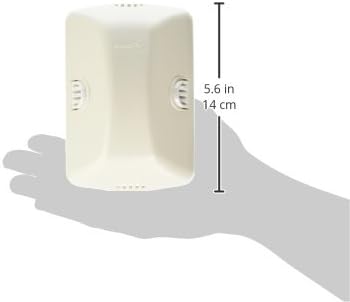 Close up of Safety 1st dual-press outlet safety cover