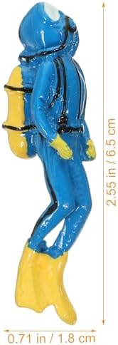 Packaging view of the four piece imported aquarium decoration figurines set.