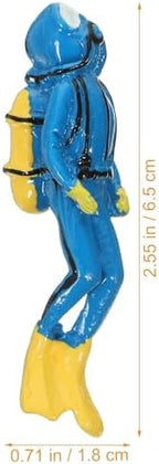 Packaging view of the four piece imported aquarium decoration figurines set.