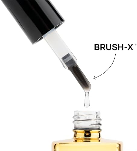 Close up of AprÃ©s Soft Gel Builder brush applicator