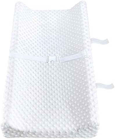 Yening baby changing pad with safety strap detail