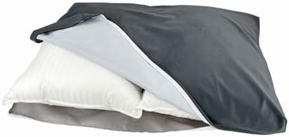 EechicSpace waterproof pet mattress protector highlighting the secure zipper closure design.