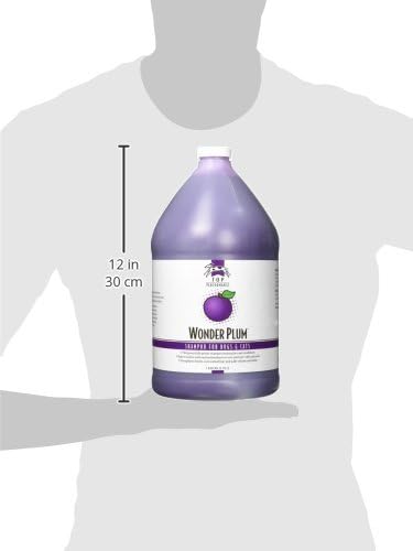 Top Performance Wonder Plum dog and cat grooming shampoo close up