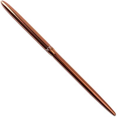 Silpecwee nail art brush showing bristles for gradient and painting