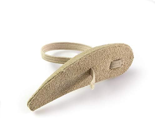 Side profile of Steins felt and foam toe cushion for callus relief