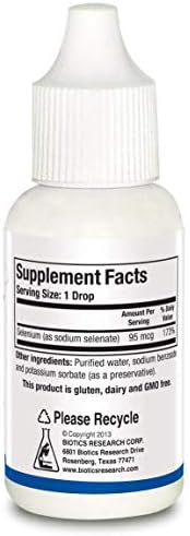 Close up shot of the supplement facts and ingredients list on the water soluble selenium bottle.